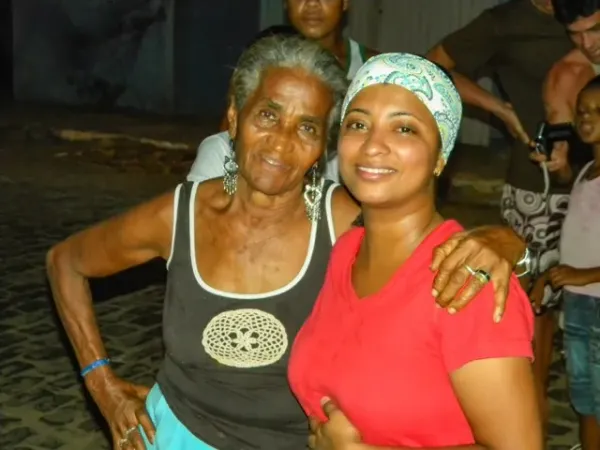 Ao lado da minha avó, o porto seguro de toda a minha vida
